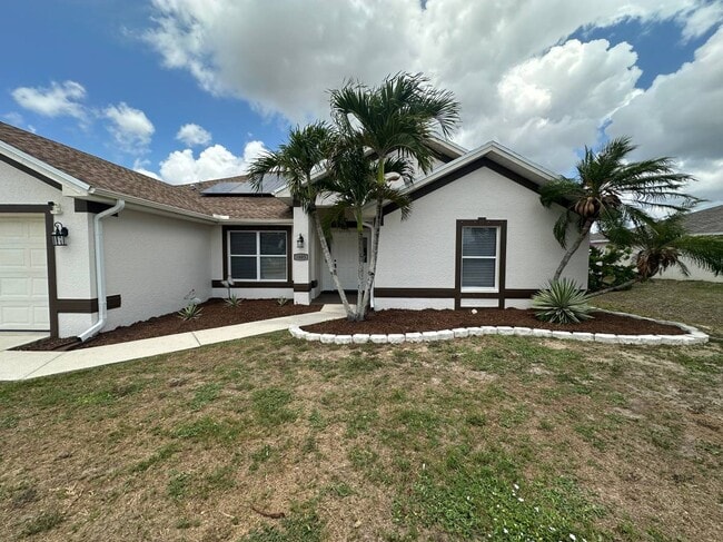Photo - 1603 NE 34th Ln