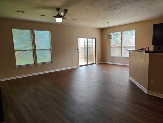 Photo - 7915 Moss Springs Ct