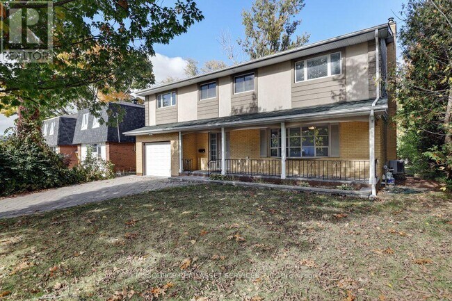 Photo - 1371 Kilborn Ave