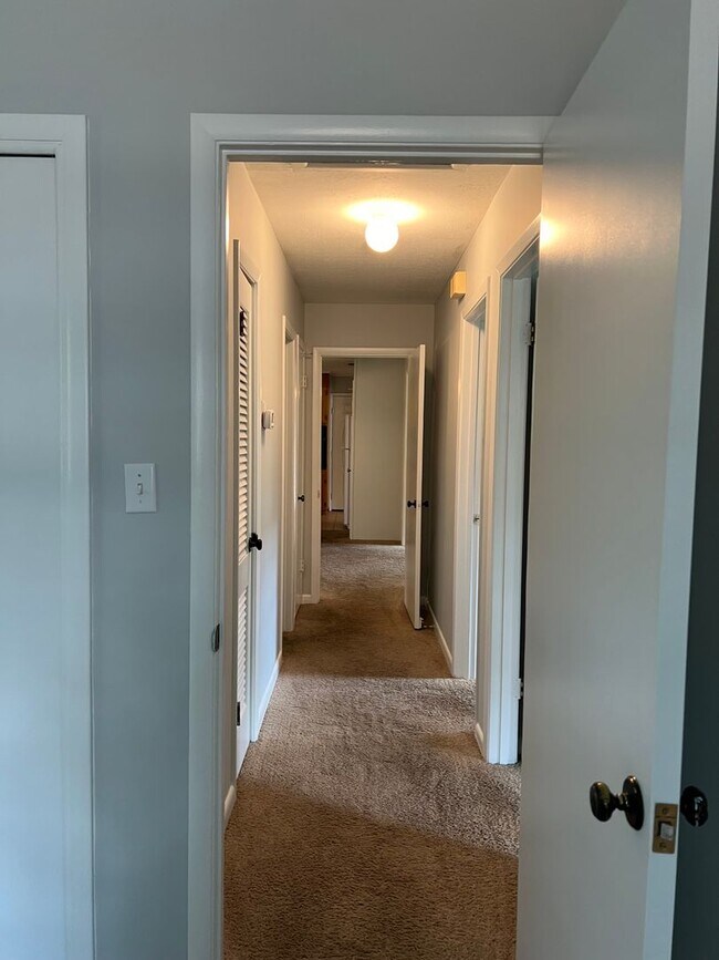 Photo - 205 Morgan- Available NOW