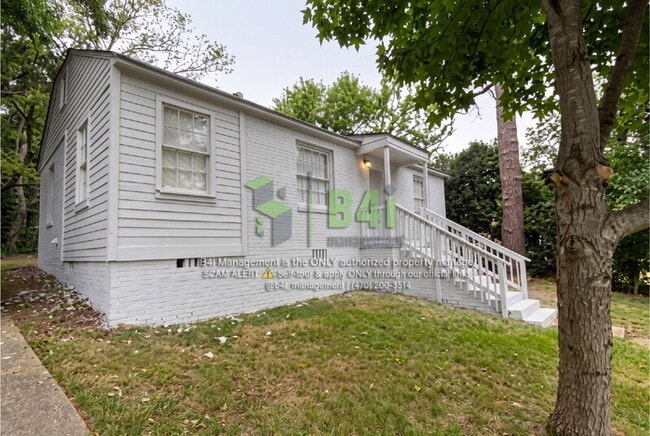 36 Mathews St