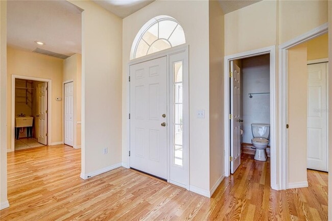 Photo - 5621 52nd Ave W