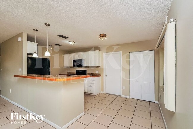 Photo - 839 Sherwood Dr