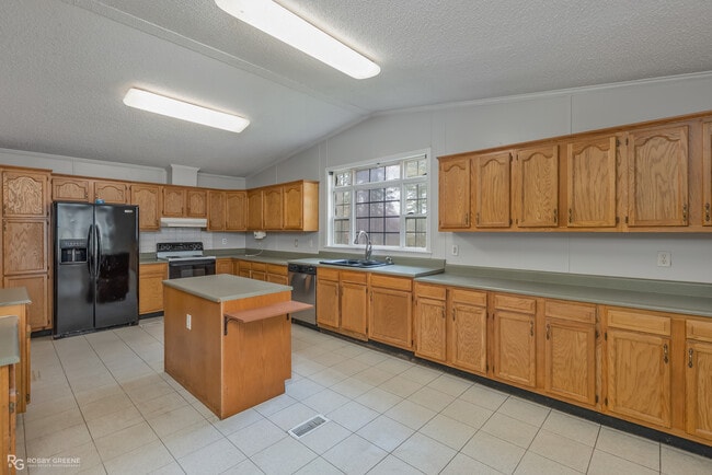 Photo - 409 Wildoak Dr