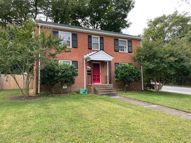 6621 West Grace Street - 6621 W Grace St