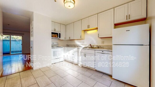 Building Photo - 144 Brush Creek Rd