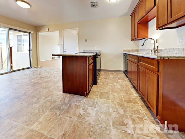 Photo - 10061 Lincoln Village Dr