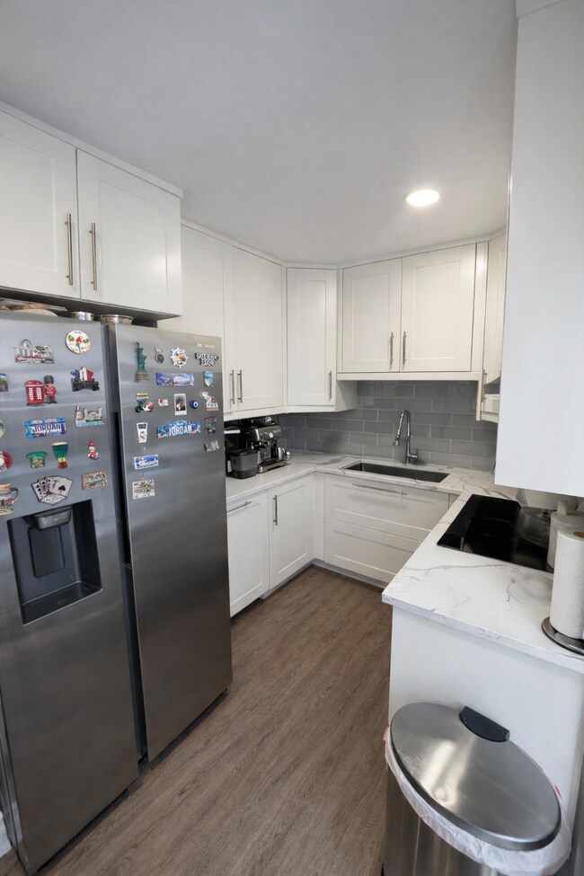 Photo - 1863 Wickham St