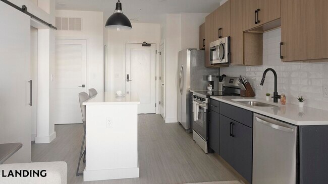 Photo - 1007 S Mint St Unit 708