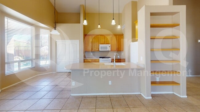 Photo - 7644 E Regina St
