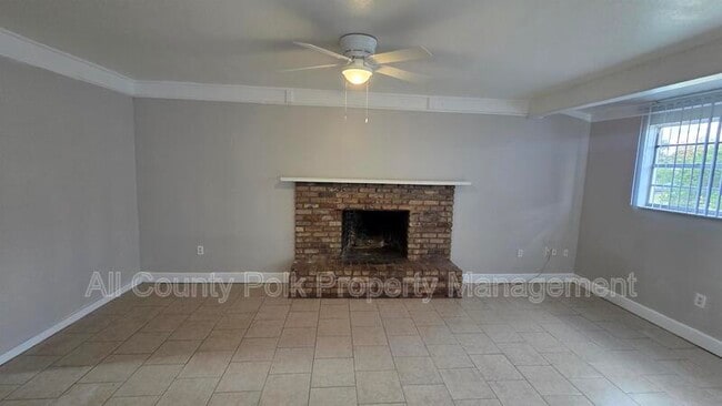 Photo - 2902 Sprague Dr