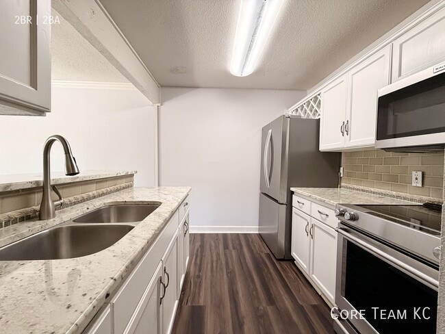Photo - 4727 Jarboe St Unit 95