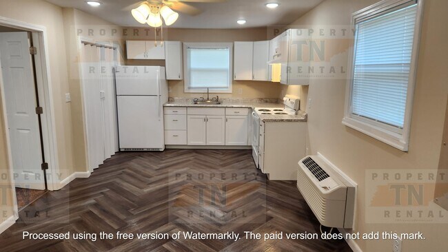 Photo - 1905 Dirl Ave