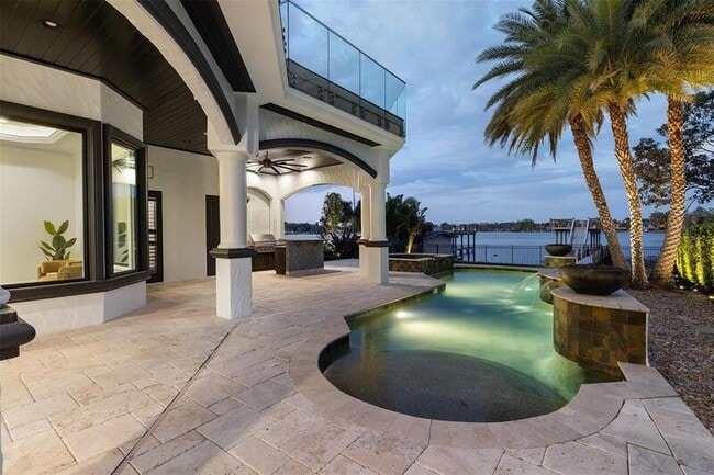 Photo - 801 W 2nd Ave