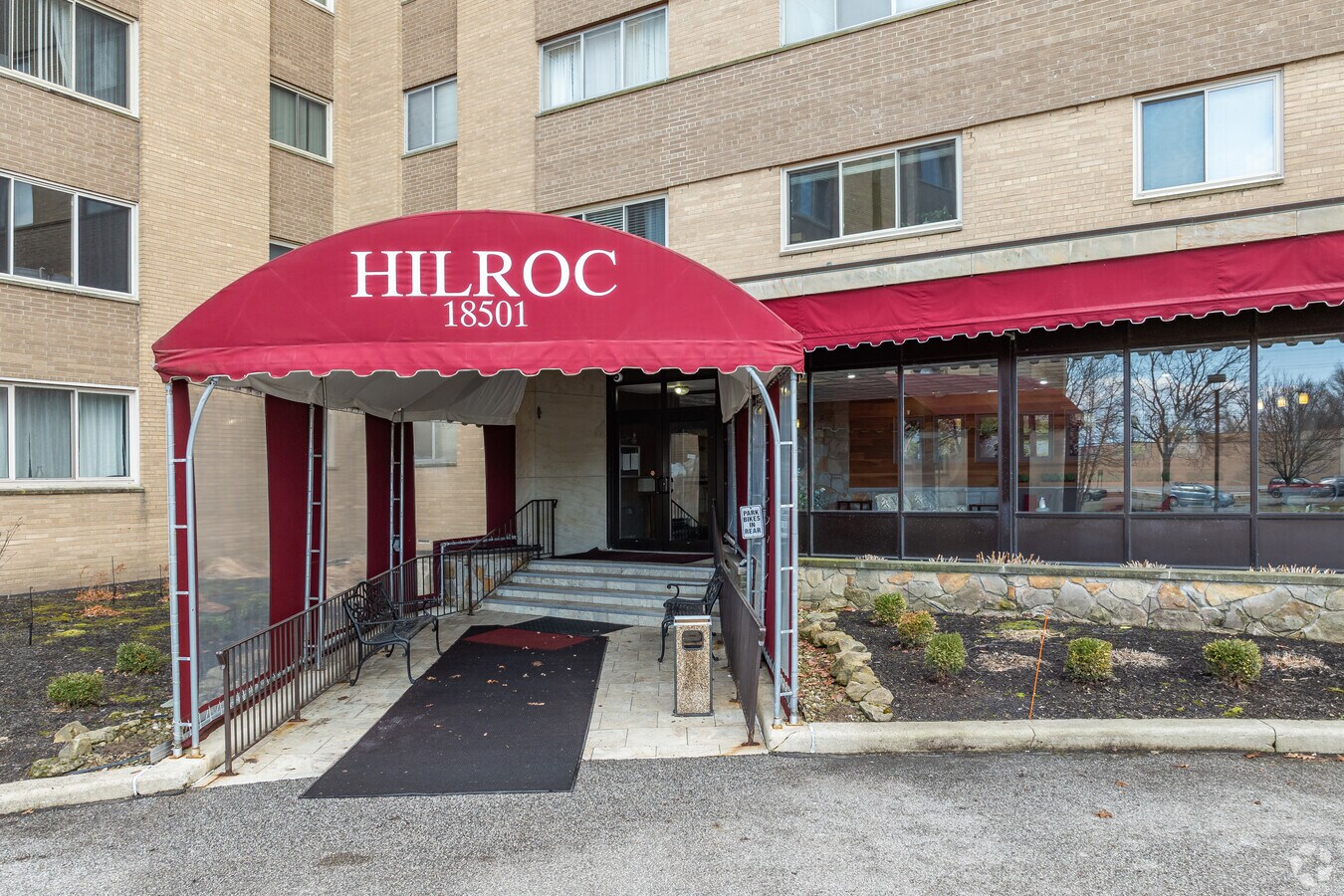 18501 Hilliard Blvd - Hilroc Condominium
