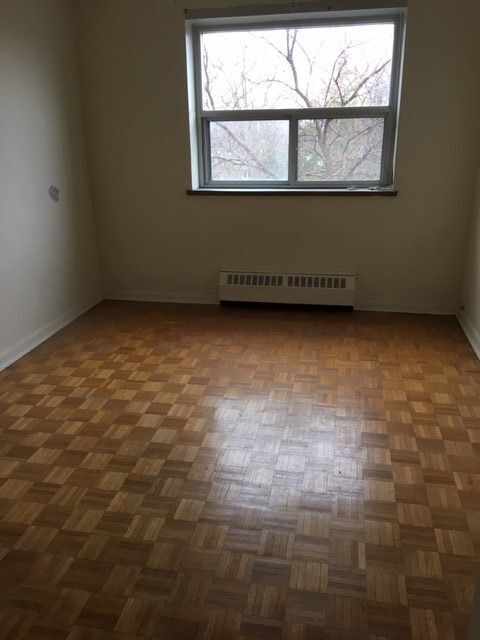 Photo - 392 Pine Ave