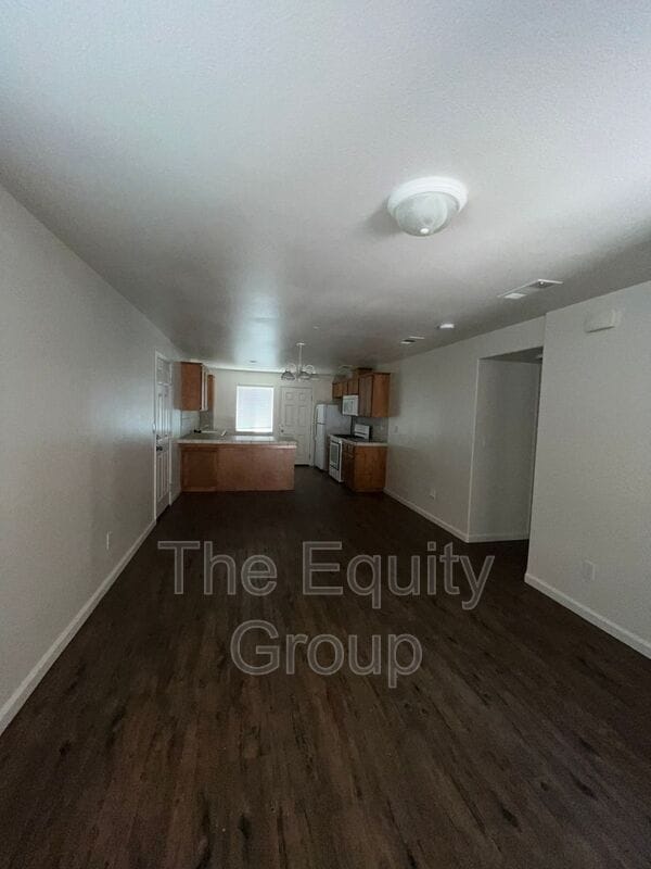 Photo - 2232 W Lark Ave