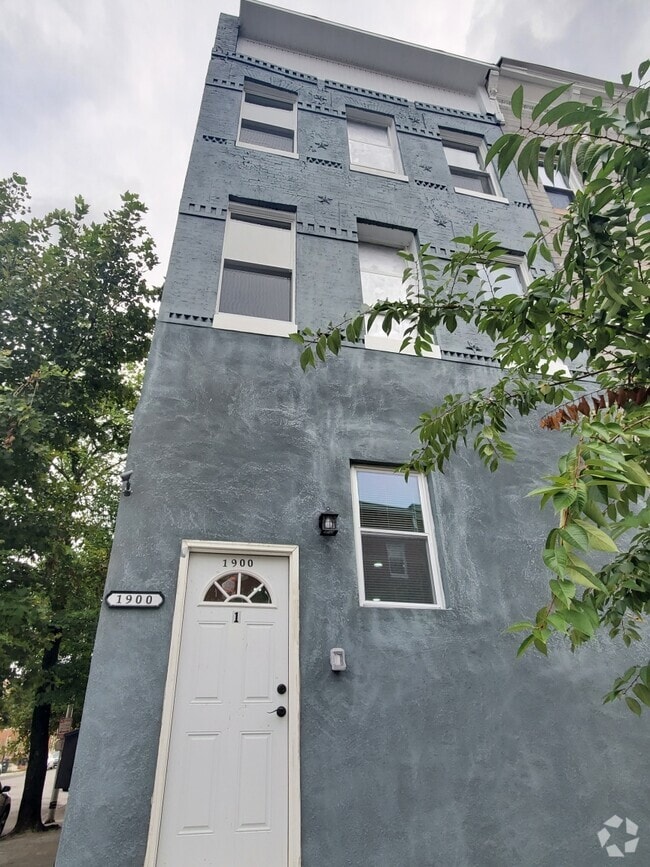 Building Photo - 1900 Druid Hill Ave Unit 3 Rental