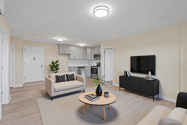 Photo - 135 Wakefield Ave Unit 204