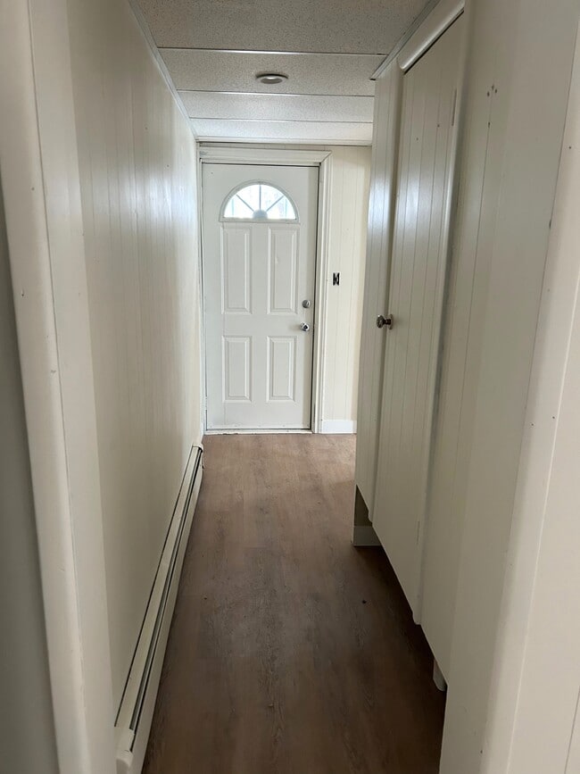 Photo - 324 Vidal St S Unit 1