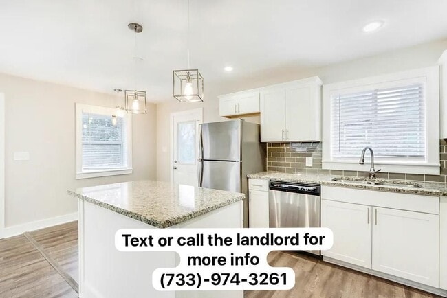 Photo - 2121 Nichols Ln