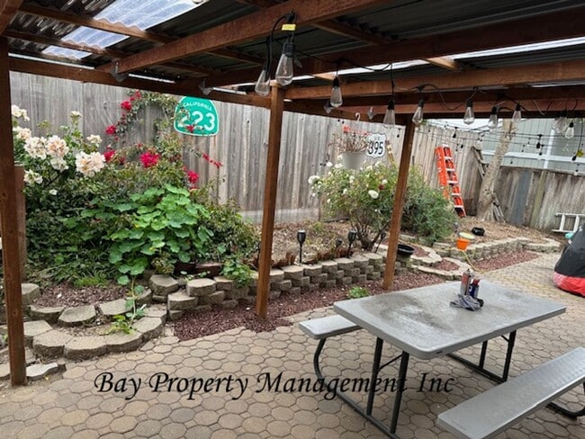 Photo - Charming home in Seaside on a corner lot
