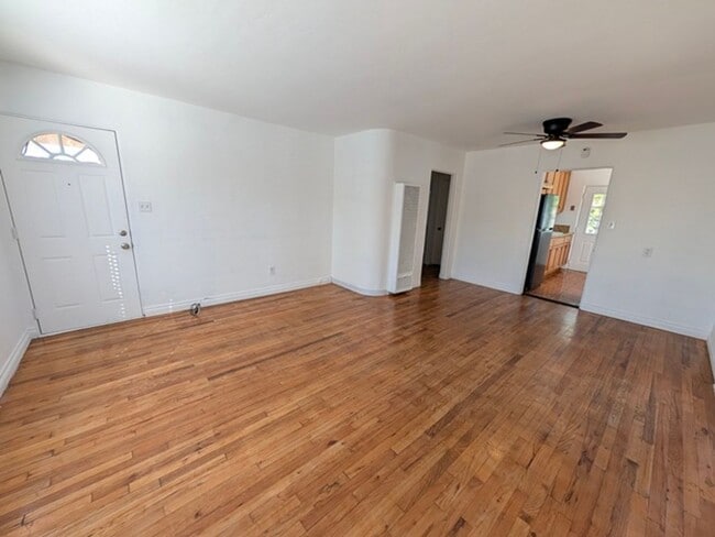 1770 Roosevelt Ave