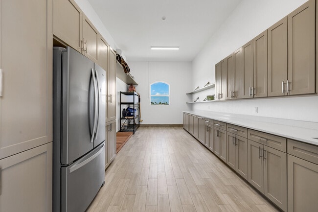 Photo - 5181 Lasso Wy