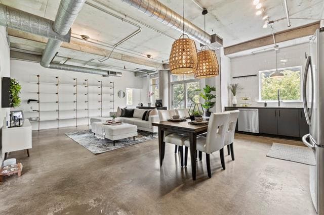 Photo - 1001 Belleview St Unit 204