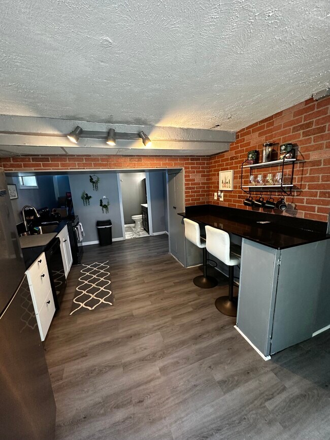 2161 Farm Ln SE Unidad B