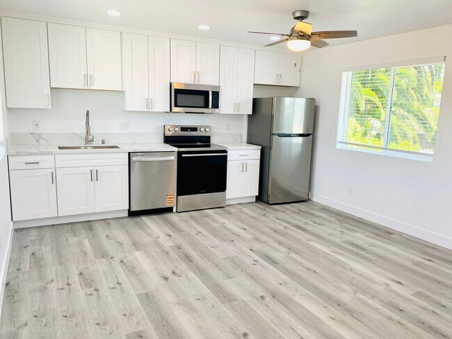 Photo - CHARMING Newly Constructed 1BD/BA Availabl...