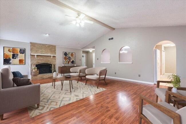 Photo - 7204 Towering Oaks Dr House