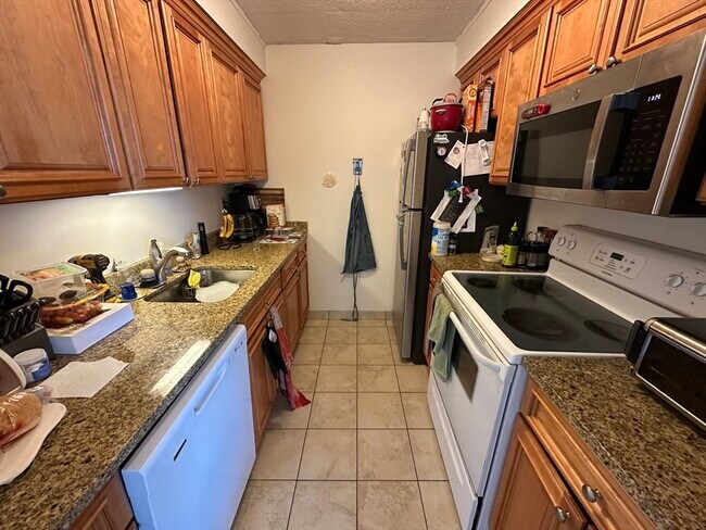 Photo - 566 Commonwealth Ave Unit 301