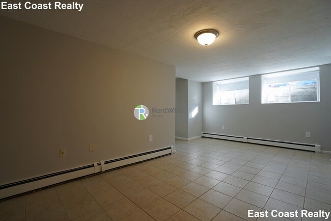 Photo - 21 Linden St Unit A