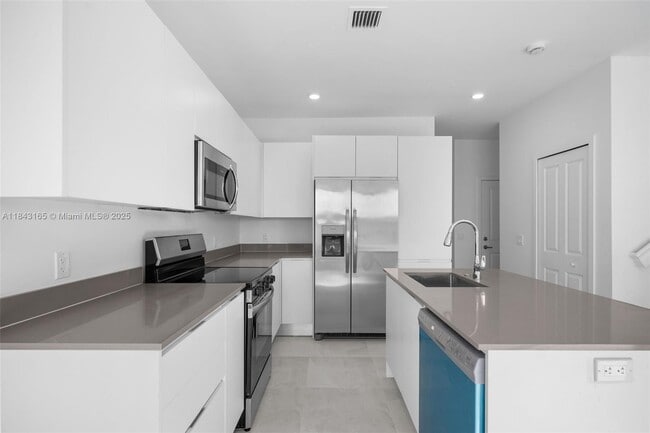 Building Photo - 34524 SW 190th Ave Rental