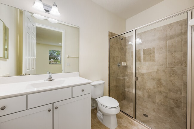 Photo - 6948 Broadland Wy Casa