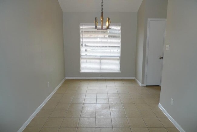 Photo - 7015 Caladero Dr