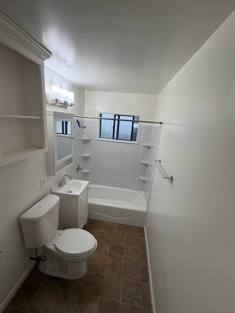 Bathroom - 517 Cedar St Unit #3