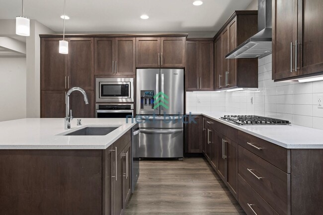 Photo - 5 BED & 2.5 BATH SINGLE FAMILY HOUSE FOR RENT