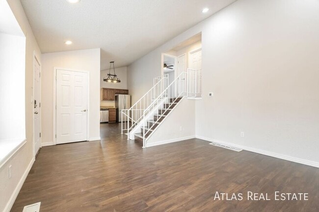 Photo - 4215 S Gibraltar St