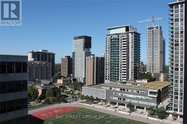 Photo - 30 Roehampton Ave Unité 1405