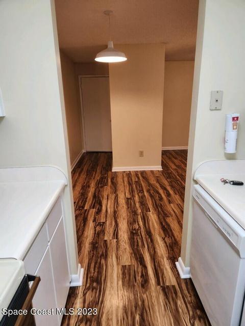 Photo - 3505 Sable Palm Ln