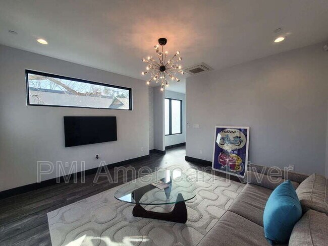 Photo - 2340 River Cats Aly