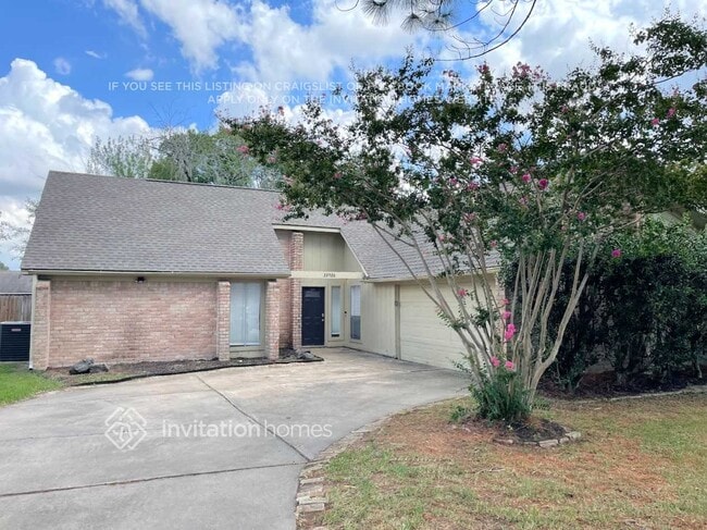 Building Photo - 22526 Smokey Hill Dr Rental