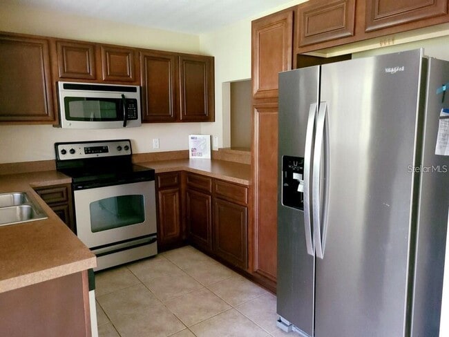 Photo - 306 Belvedere Way