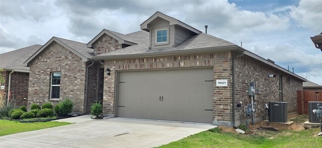Photo - 9021 Eagles Landing Dr