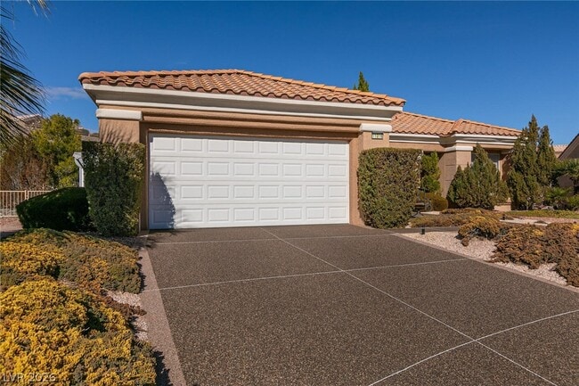 Photo - 11016 Clarion Ln