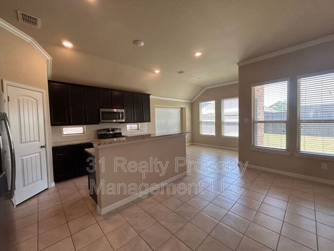 Photo - 16616 Central Garden Ln