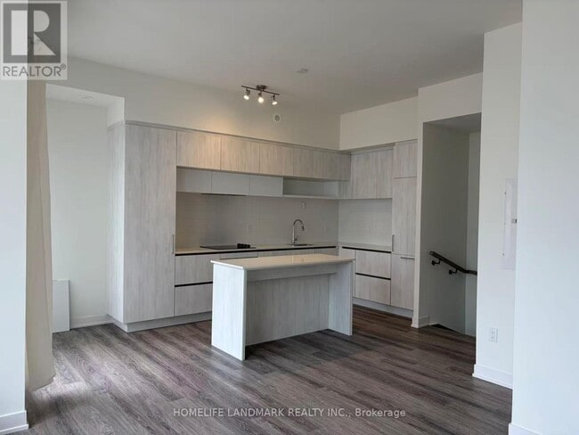 Photo - 8 David Eyer Rd