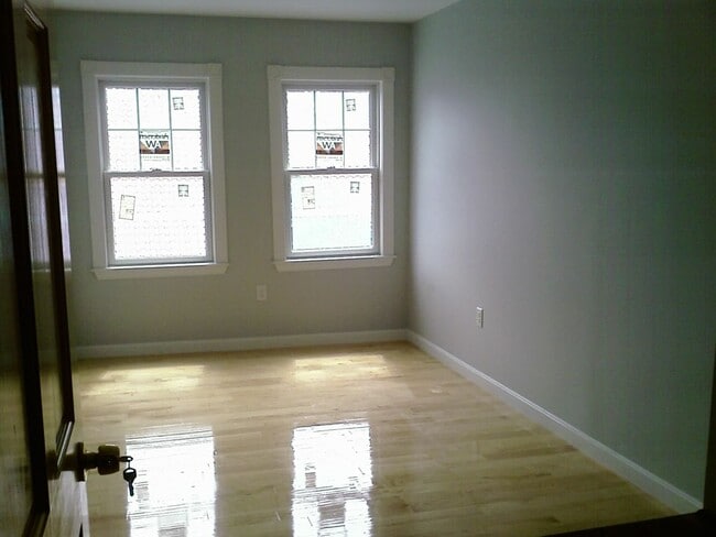 1789 Commonwealth Ave